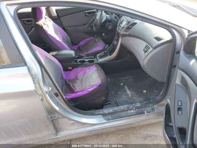 5NPDH4AE4FH618669 Hyundai ELANTRA SE