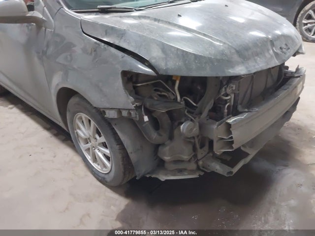 1G1JD5SH6H4158557 Chevrolet Sonic Lt Auto