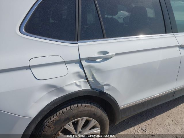 3VV2B7AX0JM178465 Volkswagen Tiguan 2.0t Se/2.0t Sel