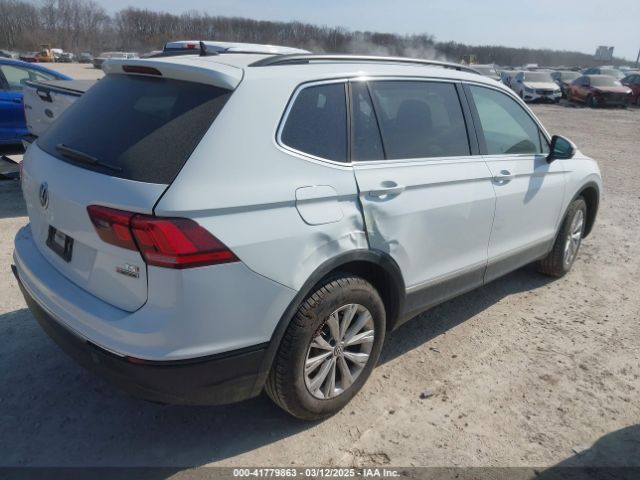 3VV2B7AX0JM178465 Volkswagen Tiguan 2.0t Se/2.0t Sel