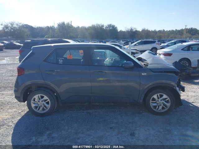 KMHRB8A30MU114826 Hyundai Venue Se