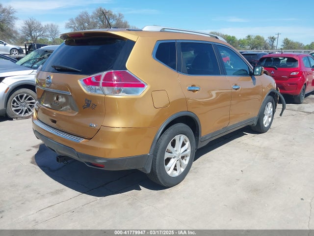 KNMAT2MT6FP510526 Nissan ROGUE SV