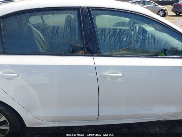 3VW267AJ1GM284752 Volkswagen Jetta 1.4t S