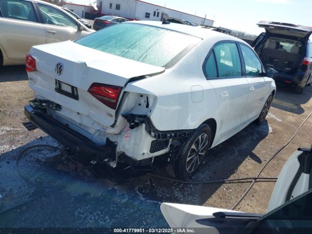 3VW267AJ1GM284752 Volkswagen Jetta 1.4t S