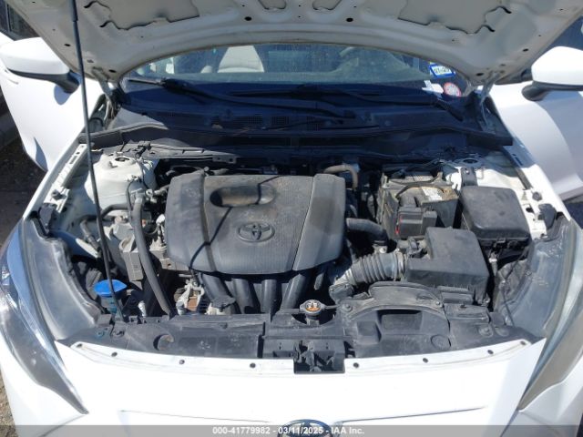 3MYDLBYV5KY520905 Toyota YARIS L