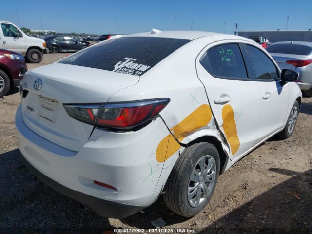 3MYDLBYV5KY520905 Toyota YARIS L