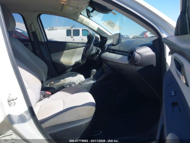3MYDLBYV5KY520905 Toyota YARIS L