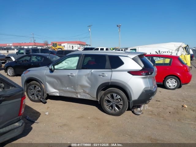5N1BT3BA1PC814556 Nissan Rogue Sv Fwd