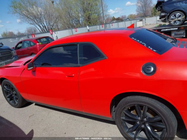 2C3CDZAG7GH353301 Dodge Challenger Sxt Plus