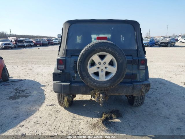 1C4AJWAG5EL271318 Jeep Wrangler Sport
