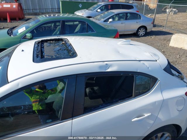 JM1BM1M71G1316182 Mazda Mazda3 I Touring