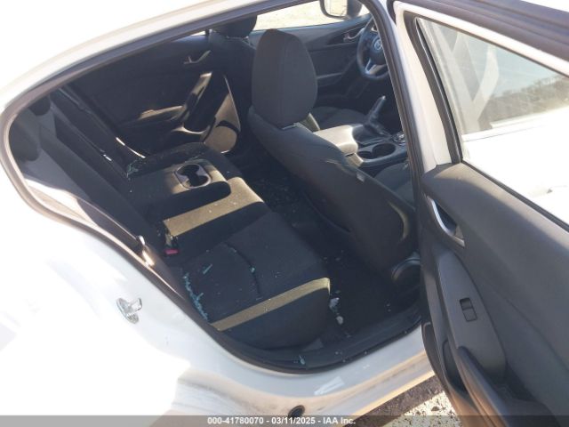JM1BM1M71G1316182 Mazda Mazda3 I Touring