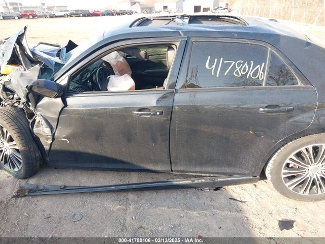 Chrysler 300 300s 2014 2C3CCAGT6EH209437 Image 14