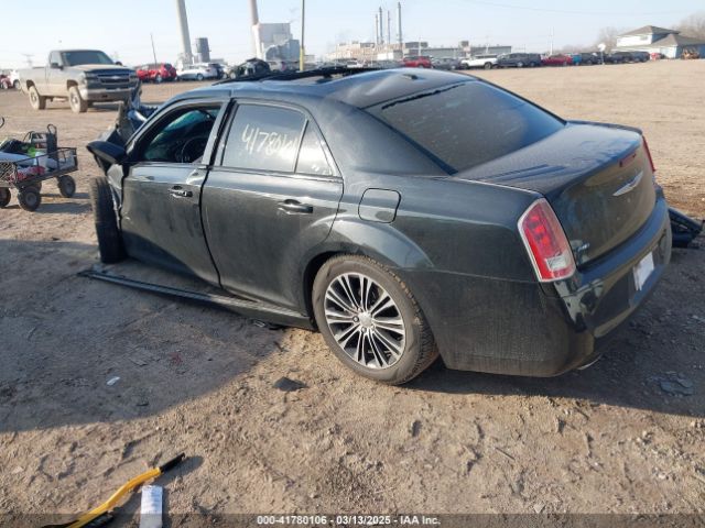 2014 CHRYSLER 300 2C3CCAGT6EH209437 Photo 2