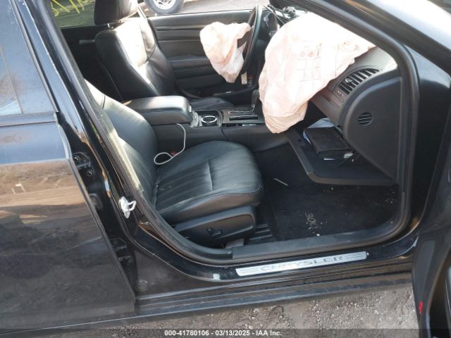 2014 CHRYSLER 300 2C3CCAGT6EH209437 Photo 4