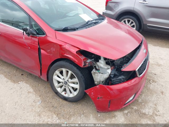 3KPFL4A7XHE053070 KIA FORTE S