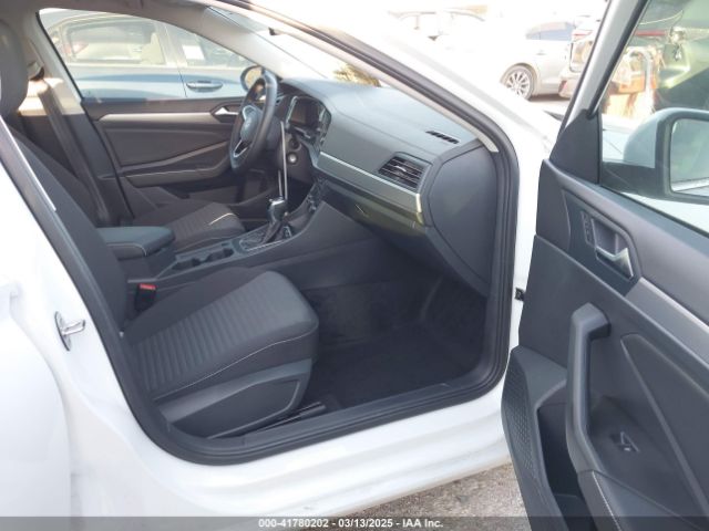3VW5M7BU2RM065572 Volkswagen Jetta 1.5t S
