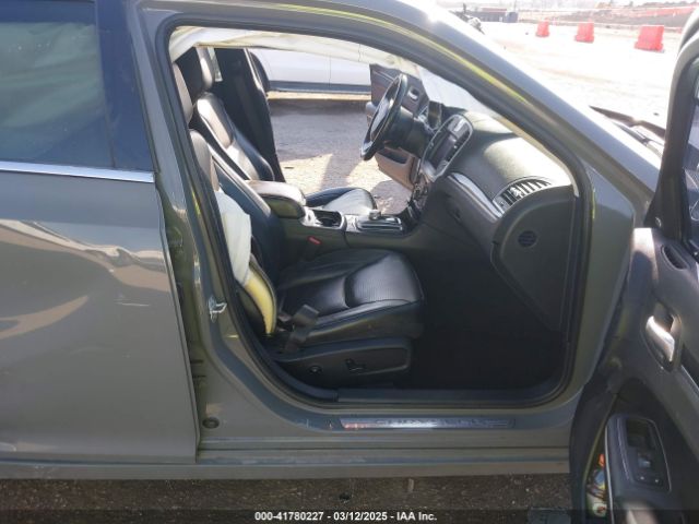 2C3CCAEG6KH698021 Chrysler 300 Limited
