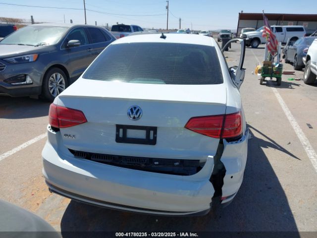 3VW4T7AJXHM352680 Volkswagen JETTA GLI