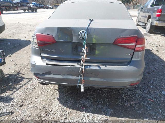 3VWD67AJ5GM396639 Volkswagen Jetta 1.4t Se