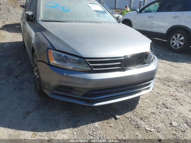 3VWD67AJ5GM396639 Volkswagen Jetta 1.4t Se