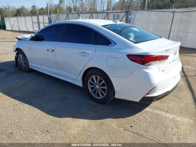5NPE24AF0JH602718 Hyundai SONATA SE