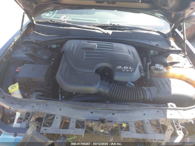 2C3CCAGG6GH148094 Chrysler 300 300s