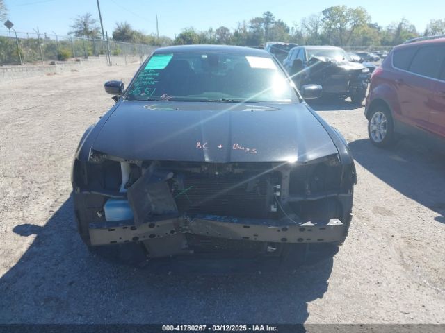 2C3CCAGG6GH148094 Chrysler 300 300s