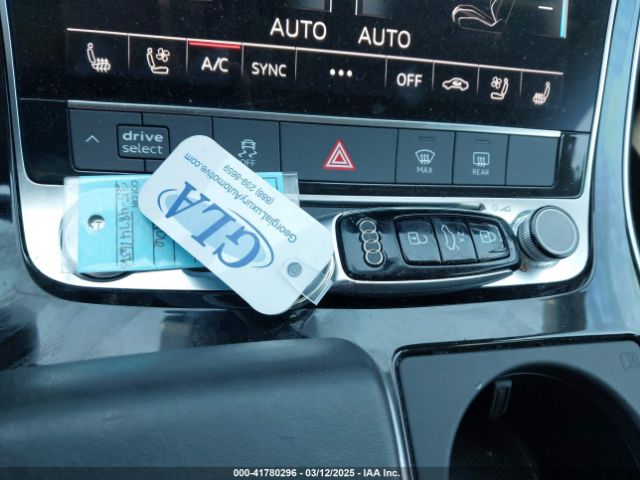 WA1EVBF18KD028606 Audi Q8 55 Premium