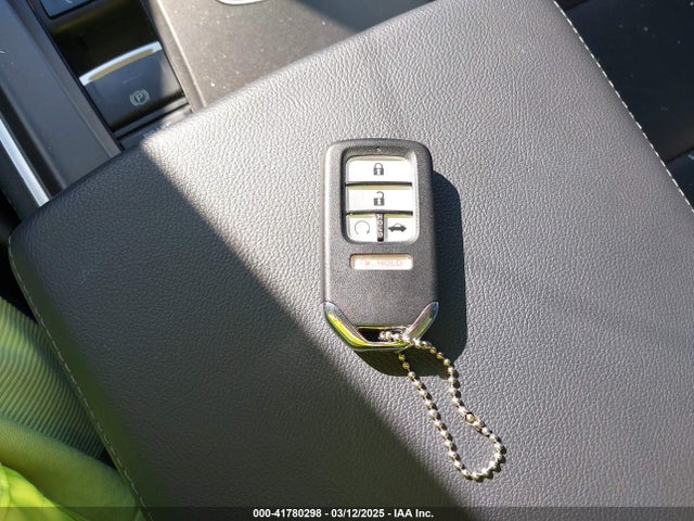 1HGCV1F43NA007655 Honda Accord Sport Special Edition