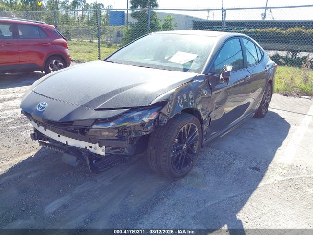 Toyota CAMRY SE 2025 4T1DAACKXSU556177 Image 2