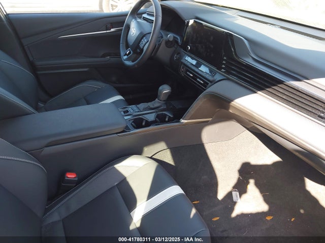 Toyota CAMRY SE 2025 4T1DAACKXSU556177 Image 5