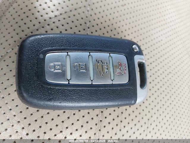 Aukcja sprzedaży 2011 Hyundai Genesis 3.8, vin: KMHGC4DE8BU139271, numer aukcji: 41780369