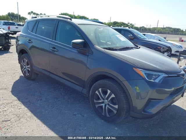 Toyota RAV4 LE 2016 2T3BFREV6GW423557 Image 1