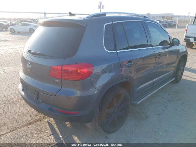 WVGAV7AXXGW552585 Volkswagen TIGUAN SE