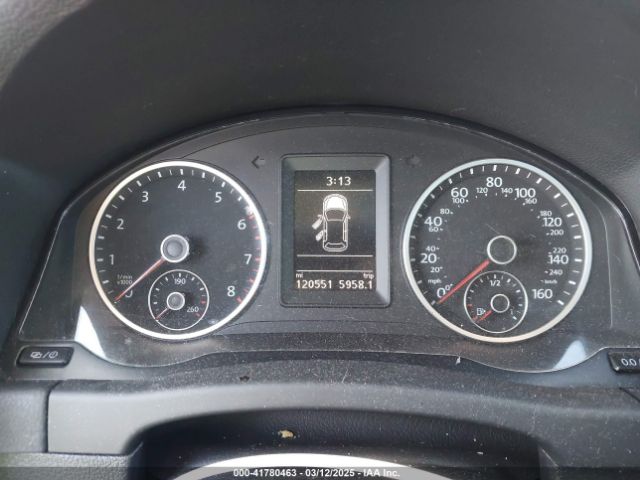 WVGAV7AXXGW552585 Volkswagen TIGUAN SE