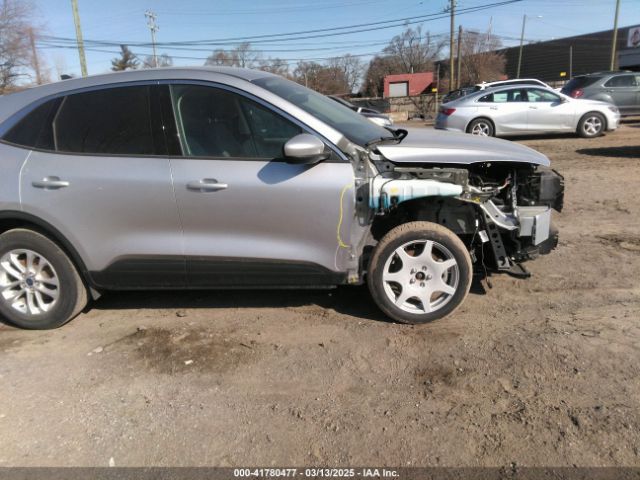 1FMCU9G63LUC14845 Ford ESCAPE SE