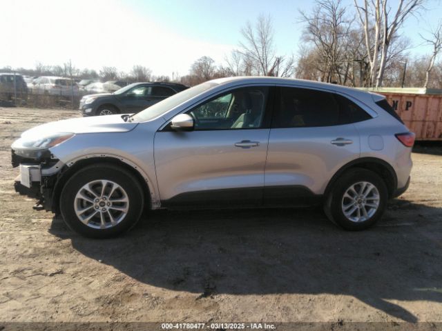 1FMCU9G63LUC14845 Ford ESCAPE SE