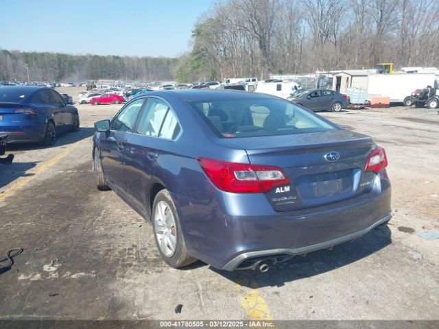 4S3BNAA67J3045388 Subaru Legacy 2.5i