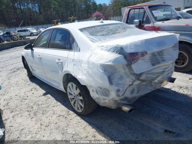 WAUKMAF49JA113290 Audi A4 2.0t Tech Ultra Premium/2.0t Ultra Premium