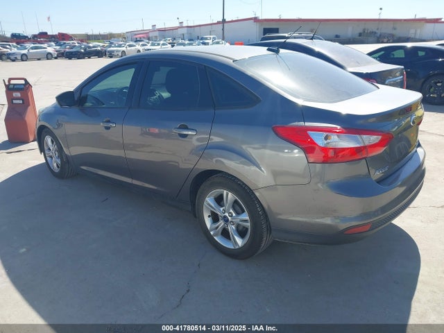 1FADP3F24EL117390 Ford FOCUS SE