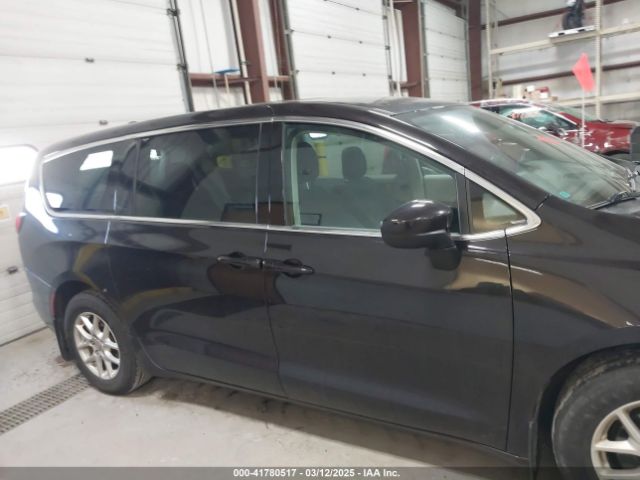 2C4RC1CG0HR598489 Chrysler Pacifica Lx