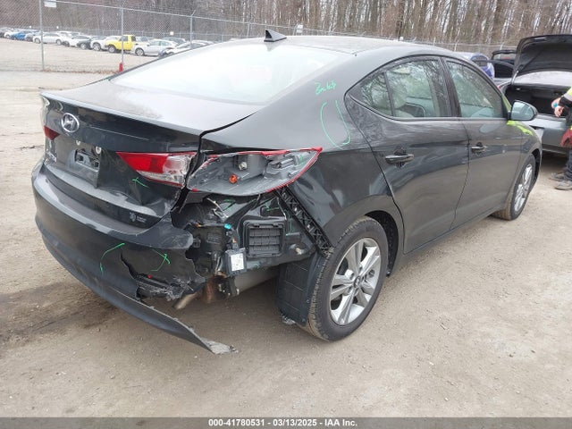 5NPD84LFXJH296909 Hyundai Elantra Value Edition