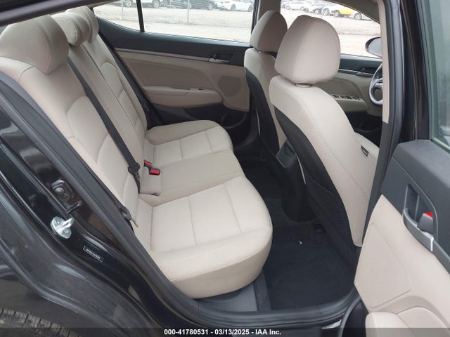5NPD84LFXJH296909 Hyundai Elantra Value Edition