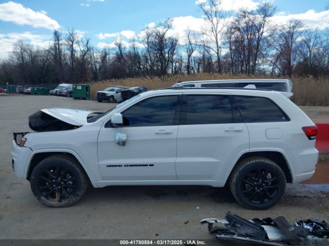 1C4RJFAG8NC114210 Jeep Grand Cherokee Wk Laredo X 4x4