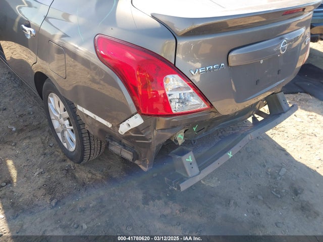 3N1CN7APXHL810997 Nissan Versa 1.6 Sv