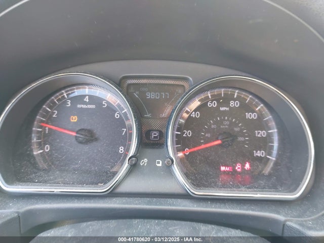 3N1CN7APXHL810997 Nissan Versa 1.6 Sv
