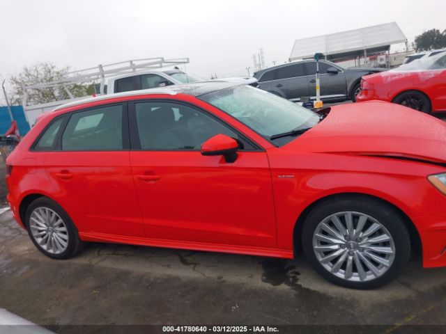 WAUUPBFFXGA098945 Audi A3 E-tron 1.4t Premium