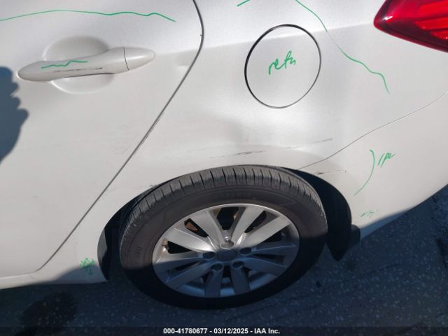 KNAFX4A65F5393647 KIA FORTE LX