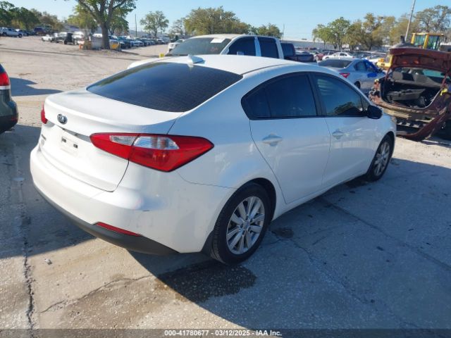KNAFX4A65F5393647 KIA FORTE LX